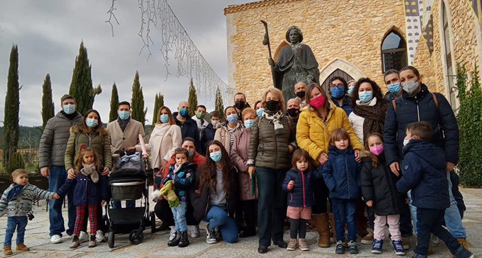 La Asociación de Vecinos de Casablanca visita la Fábrica de chocolate “Abadía de Jábaga” 1 La Asociación de Vecinos de Casablanca visita la Fábrica de chocolate “Abadía de Jábaga”