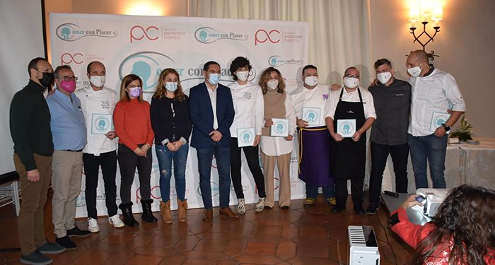 La Asociación Parkinson Cuenca presenta ‘Comer con placer’, un proyecto patrocinado por Diputación para ayudar a las personas con disfagia