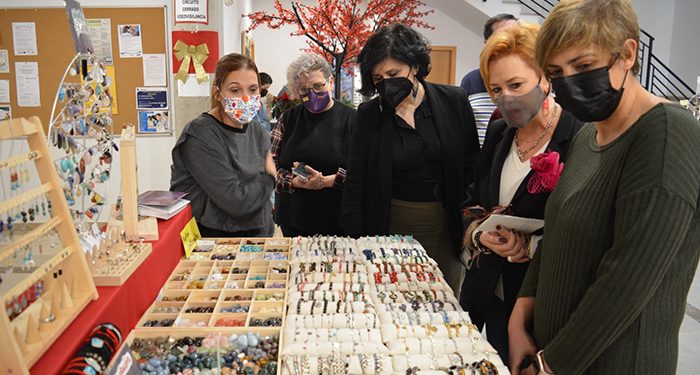 La Diputación, FADEMUR y el Ayuntamiento de San Clemente llevan el proyecto Tierra de Emprendedoras a esta localidad