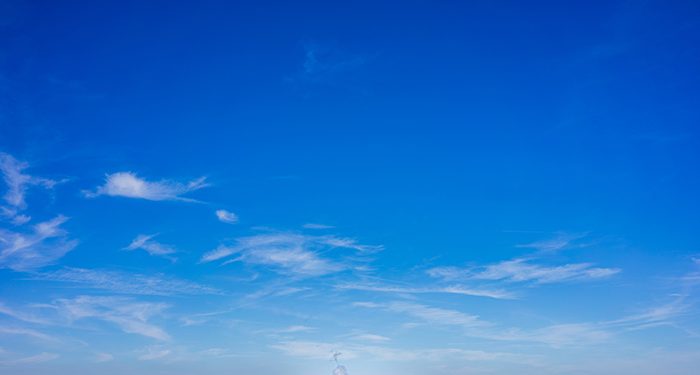 ‘Iglesia de Trillo a través de la ventana’, Primer Premio General del IV Concurso de Fotografía ‘Objetivo: Trillo y comarca’