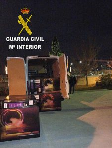 La Guardia Civil detiene en Azuqueca de Henares a cuatro personas por un delito continuado de hurto en una empresa de logística