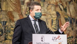 La Junta habilita nueve nuevos puntos para pruebas Covid, prioriza la vacunación a grandes dependientes y modifica las visitas a residencias