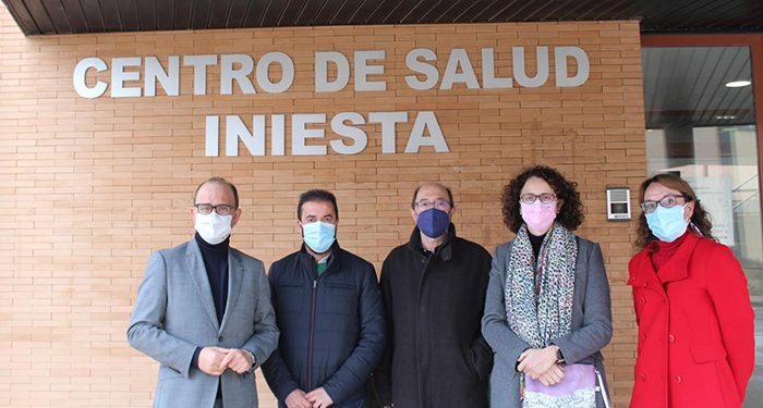 La Junta refuerza la plantilla del Centro de Salud de Iniesta para que ningún cupo exceda las 2.000 tarjetas sanitarias 1 La Junta refuerza la plantilla del Centro de Salud de Iniesta para que ningún cupo exceda las 2.000 tarjetas sanitarias