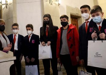 Los niños de la Banda de Música pregonan la Navidad seguntina