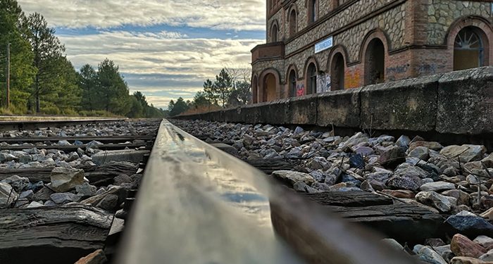 El ferrocarril Madrid-Cuenca-Valencia: un protocolo fraudulento para promover su destrucción 1 Manifiesto por Cuenca firma el Manifiesto por el Tren y estará en las movilizaciones del domingo 19 de diciembre