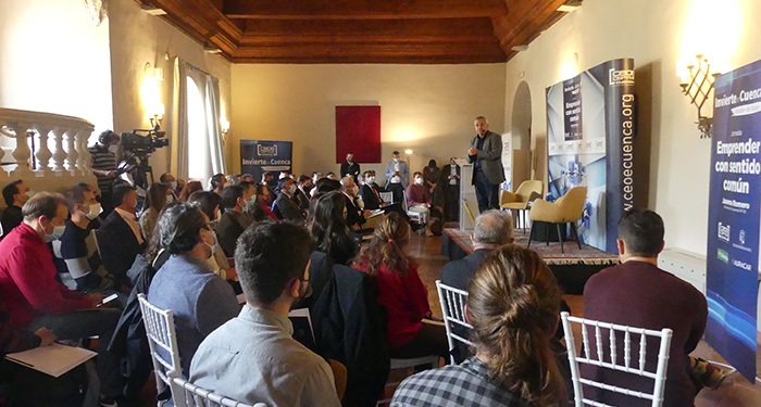 Medio centenar de empresas conquenses apuestan por ‘Emprender con sentido común’