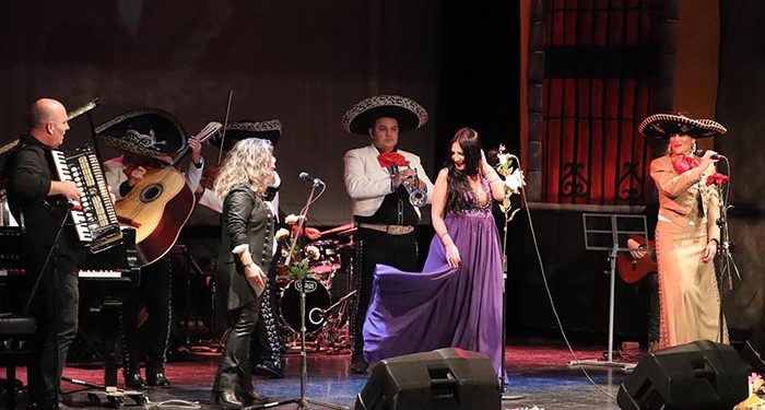 México inunda de música la Casa de la Cultura de Cabanillas