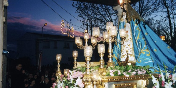 Enrique Buendía: «La Inmaculada. El referente de la religiosidad popular en nuestra provincia»