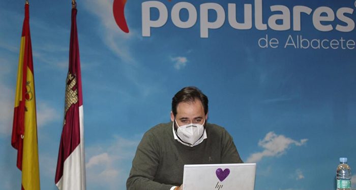 Núñez pide a Page que refuerce la Atención Primaria y acepte su propuesta de repartir un test gratuito a cada castellanomanchego ante la evolución de la pandemia