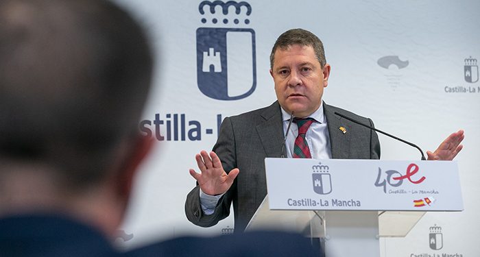 Page anuncia una moratoria en la tramitación de nuevos proyectos de macrogranjas en Castilla-La Mancha 1 Page anuncia una moratoria en la tramitación de nuevos proyectos de macrogranjas en Castilla-La Mancha