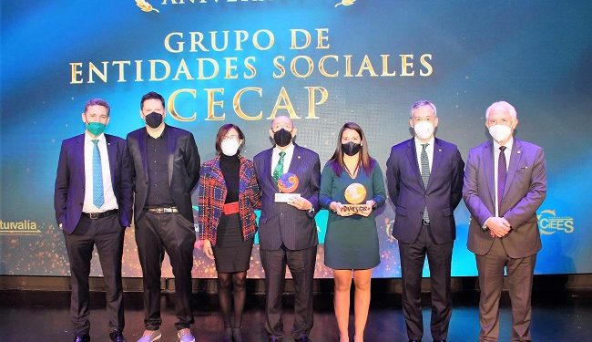 Rafael Martín Molero, distinguido como premio 'Diversitas 2021' en el XV Aniversario de CECAP