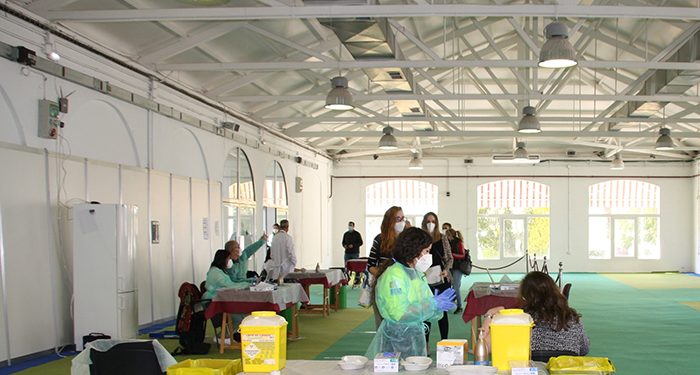 Sanidad organiza una nueva vacunación sin cita previa en “La Hípica” para los menores de 60 años que recibieron la vacuna de AstraZeneca 1 Sanidad organiza una nueva vacunación sin cita previa en “La Hípica” para los menores de 60 años que recibieron la vacuna de AstraZeneca