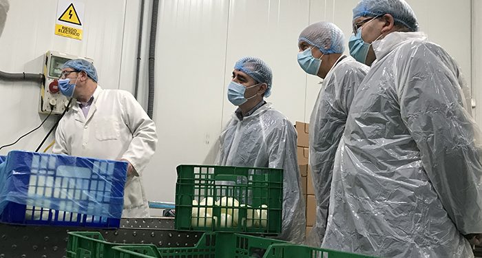 Tierraseca visita en Quintanar del Rey a una de las empresas beneficiarias de las ayudas del CDTI por importe de 250.512 euros
