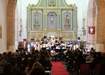 Un animado Certamen de Villancicos da la bienvenida a la Navidad en Villanueva de la Torre
