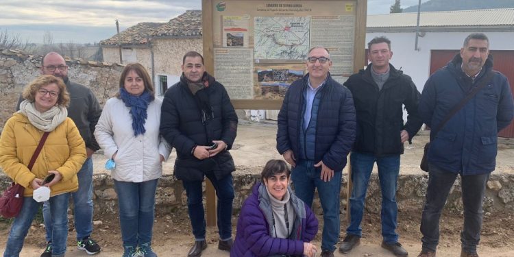 Inaugurado el PR-CU 121 “Sendero de Sierra Gorda” en Portalrubio de Guadamejud