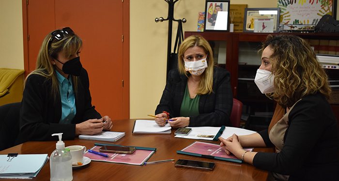 AMEP y el Gobierno regional coinciden en la importancia de la mujer empresaria en Cuenca 1 AMEP y el Gobierno regional coinciden en la importancia de la mujer empresaria en Cuenca