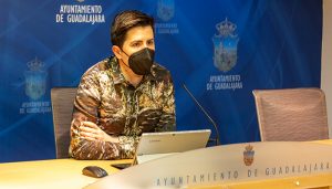 El Ayuntamiento de Guadalajara convoca nuevas ayudas de emergencia social y tarjetas monedero con gasto directo en el comercio local