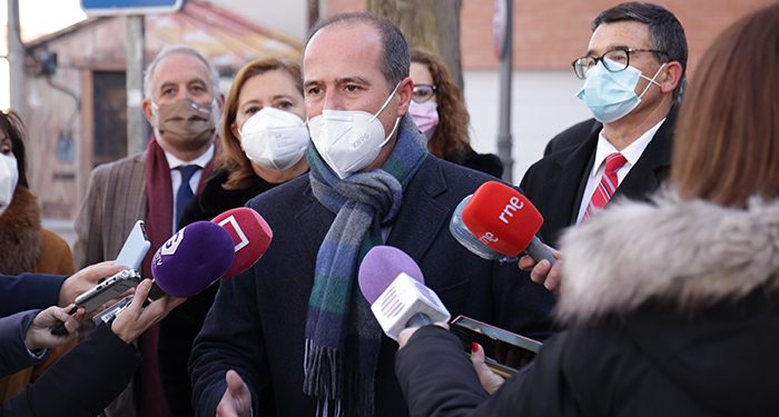 El Ayuntamiento de Guadalajara ha ofrecido estas Navidades 1.531 comidas a 156 estudiantes becados gracias a un convenio con la Junta de Comunidades 1 El Ayuntamiento de Guadalajara ha ofrecido estas navidades 1.531 comidas a 156 estudiantes becados gracias a un convenio con la Junta de Comunidades