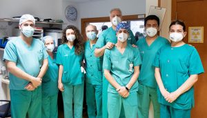 El Hospital de Guadalajara, pionero en el uso de un nuevo dispositivo para la monitorización prolongada de pacientes con sospecha de arritmias cardiacas