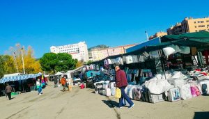 El PP denuncia que la “desidia” de Dolz lleva al Ayuntamiento de Cuenca a dejar de cobrar más de 60.000 euros por los puestos del mercadillo