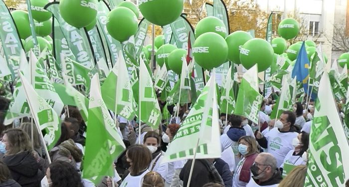 Enfermeras y fisioterapeutas se concentrarán el 10 de febrero para denunciar la grave precariedad que se sufre en los centros de salud 1 Enfermeras y fisioterapeutas se concentrarán el 10 de febrero para denunciar la grave precariedad que se sufre en los centros de salud