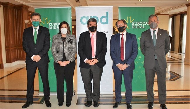 Eurocaja Rural resalta su compromiso con tejido productivo y administraciones públicas en un acto presidido por el ministro Escrivá 1 Eurocaja Rural resalta su compromiso con tejido productivo y administraciones públicas en un acto presidido por el ministro Escrivá