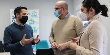 Jiménez califica de `engañoso´ el anuncio de Page y recuerda que los 800 docentes contratados están vinculados a planes de refuerzo y financiado con fondos europeos