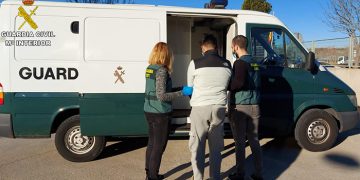 La Guardia Civil detiene a un grupo criminal dedicado al robo en salones de juego en Azuqueca de Henares