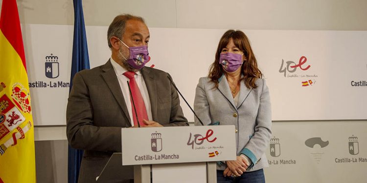 La UCLM y el Instituto de la Mujer crean la Cátedra de Igualdad de Género y Diversidad ‘Clara Campoamor’