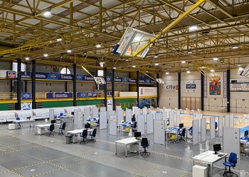 Los niños de 5 a 11 años y las personas vacunadas con AstraZeneca pendientes de dosis de refuerzo, los primeros en vacunarse en el San José en su reapertura