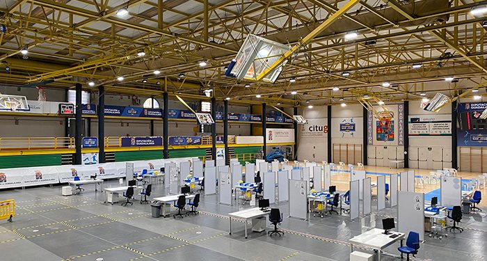 Los niños de 5 a 11 años y las personas vacunadas con AstraZeneca pendientes de dosis de refuerzo, los primeros en vacunarse en el San José en su reapertura