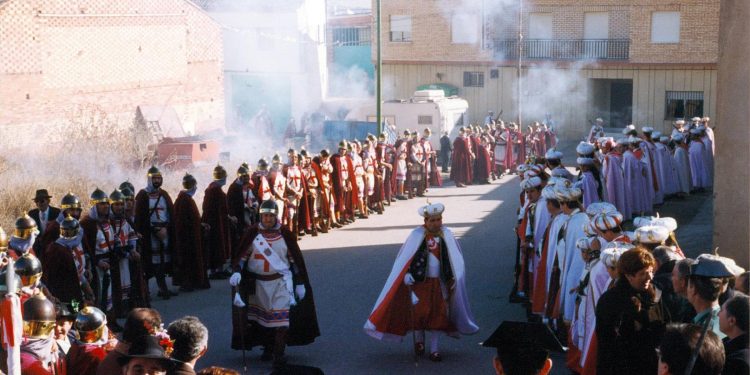 Pólvora y recitados por el Santo Niño en Valverde de Júcar