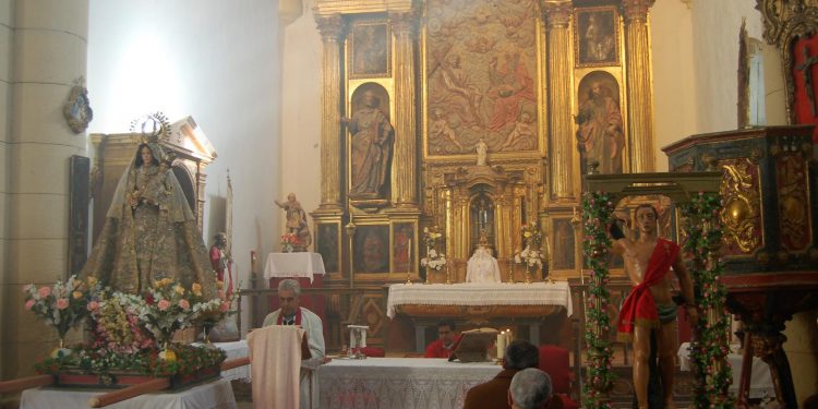 Culebras. El humo protector de las sabinas por San Sebastián