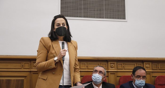 Roldán recuerda a Page cuando defendía el tren regional hace años, “ahora el Psoe es el único partido que justifica su cierre”