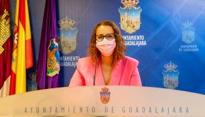 Simón destaca que durante 45 días los actos de Navidad se han desarrollado con “total seguridad y hemos visto una ciudad repleta de vida”