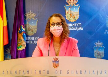 Simón destaca que durante 45 días los actos de Navidad se han desarrollado con “total seguridad y hemos visto una ciudad repleta de vida”