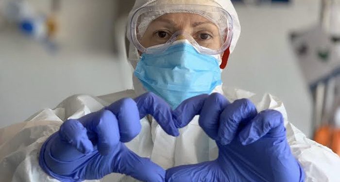 UGT alerta de que la sexta ola desborda los centros de salud