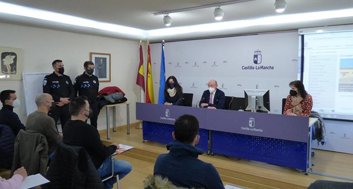 Un total de 77 participantes han iniciado esta semana el XXXIV curso de formación inicial para policías locales