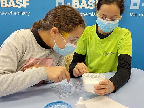 BASF, comprometida con las vocaciones científicas y la relevancia de la mujer en la ciencia