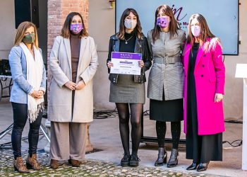 Consolación Escribano, de Quintanar del Rey, premiada en la VIII Edición de los Premios y Muestras Mujeres en el Arte ‘Amalia Avia’