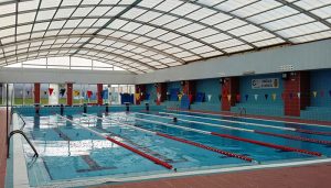 El Ayuntamiento de Tarancón retoma desde el 14 de febrero los cursos de natación en la piscina municipal