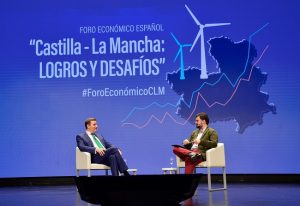 El director general de Eurocaja Rural reivindica el modelo de negocio cercano y eficiente de la entidad en el 'Foro Económico Español'