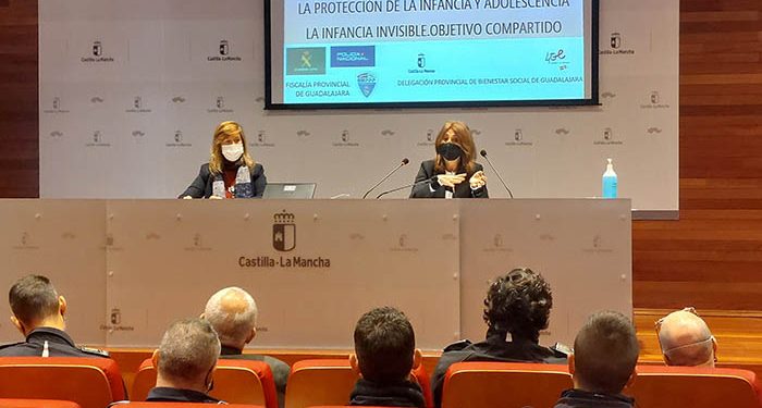 El Gobierno regional celebra en Guadalajara la segunda jornada de coordinación entre Cuerpos y Fuerzas de Seguridad y Fiscalía en materia de menores