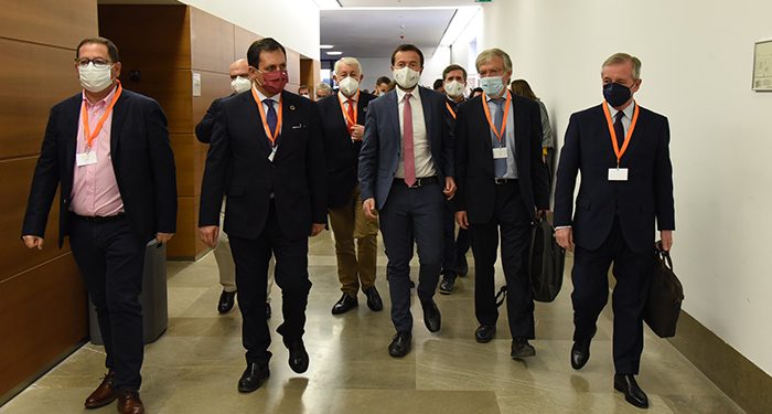 El Gobierno regional reafirma su compromiso para acelerar una transición energética justa y responsable con criterios sociales y medioambientales que siguen estándares de máxima exigencia