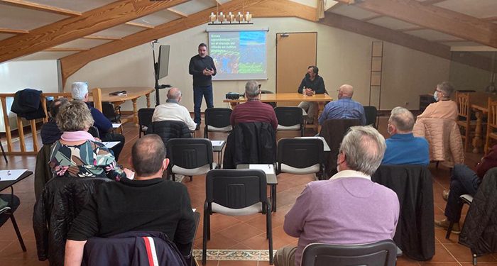 El Gobierno regional resalta la apuesta por la vitivinicultura ecológica como puerta a los mercados internacionales