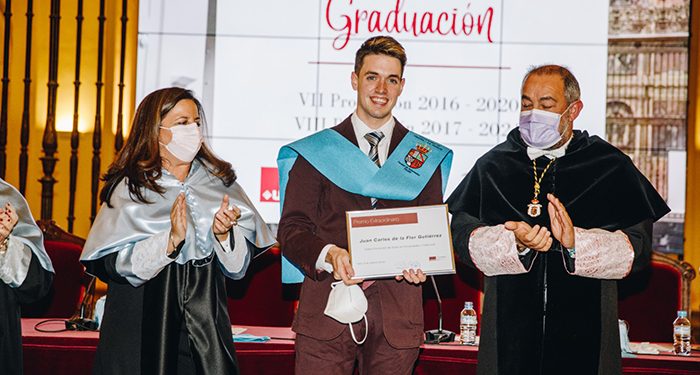 El mejor graduado de España en Humanidades estudió en la UCLM según la Sociedad de Excelencia Académica