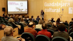 Emotivo homenaje a Emilio Cobos, librero por excelencia de Guadalajara