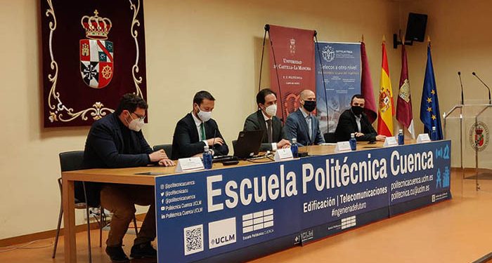 Expertos debaten en la Escuela Politécnica del Campus de Cuenca las oportunidades vinculadas a la transformación digital 1 Expertos debaten en la Escuela Politécnica del Campus de Cuenca las oportunidades vinculadas a la transformación digital