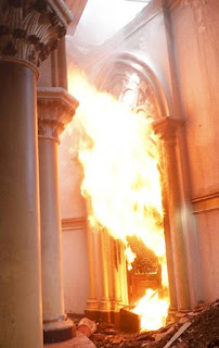 18 de febrero de 1767. El incendio en la Catedral de Cuenca que calcinó uno de los doce ángeles del triforio 1 incendio 1