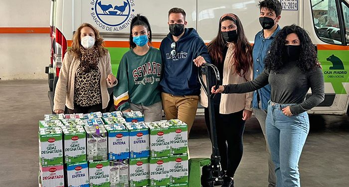 Juventudes Socialistas de Guadalajara entrega cerca de 300 kg de comida gracias a una campaña de sensibilización y donación en la provincia 1 Juventudes Socialistas de Guadalajara entrega cerca de 300 kg de comida gracias a una campaña de sensibilización y donación en la provincia